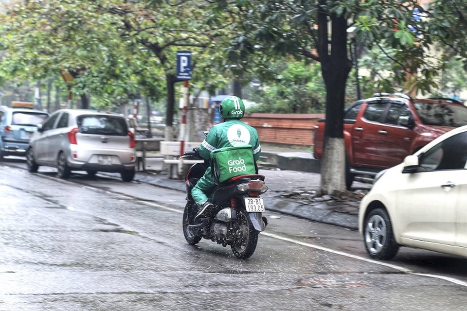 Sự thật về thu nhập “khủng” của shipper trong mùa dịch Covid-19 - 6 Sự thật về thu nhập “khủng” của shipper trong mùa dịch Covid-19 - 6