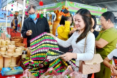 Hỗ trợ sinh kế, giúp chị em vững vàng kinh tế