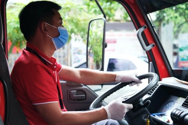 J&T Express mở rộng dịch vụ vận chuyển quốc tế với hơn 200 quốc gia