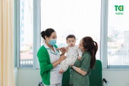 Lạm dụng kháng sinh, bé viêm phế quản suýt biến chứng viêm phổi
