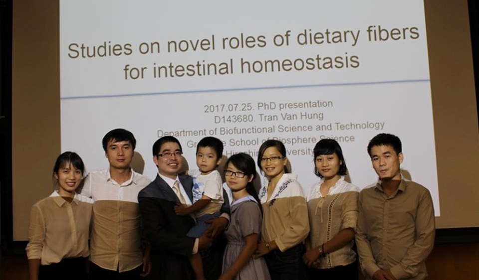 Nhà khoa học trẻ khát khao cống hiến cho quê hương - 1 Nhà khoa học trẻ khát khao cống hiến cho quê hương - 1