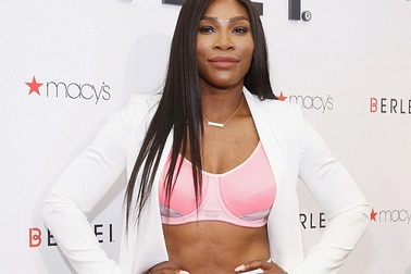 "Sao" quần vợt Serena Williams khoe nội y gợi cảm