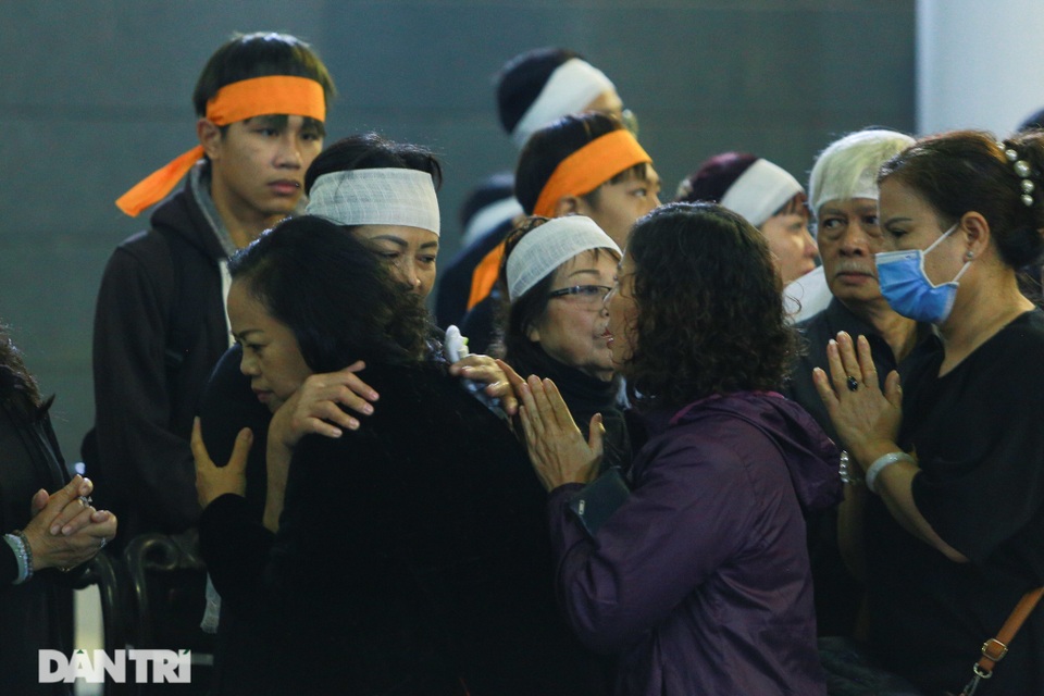 Bài ca hy vọng tiễn biệt nhạc sĩ Văn Ký - 12 Bài ca hy vọng tiễn biệt nhạc sĩ Văn Ký - 12