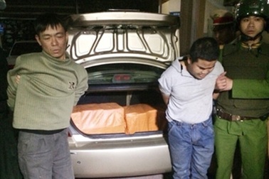 Khi lính lái xe tham gia "đánh án"