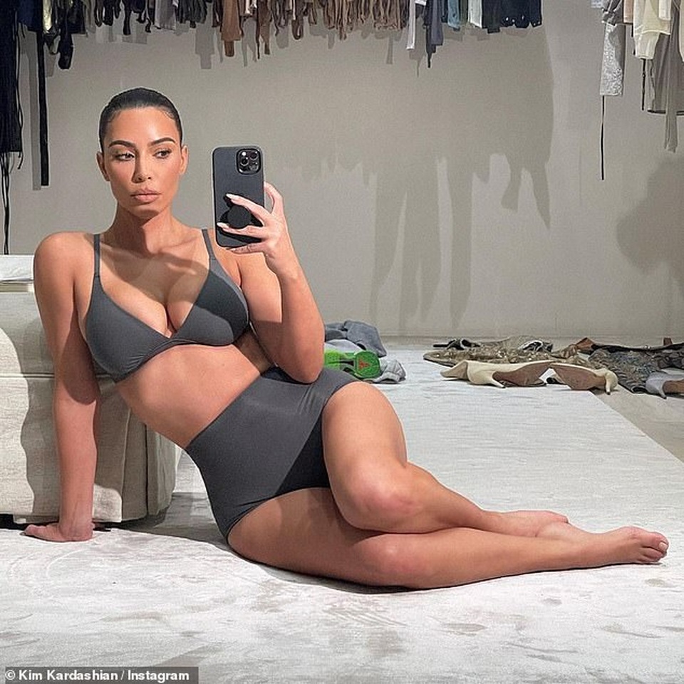 Kim Kardashian và Kanye West giàu tới mức nào? - 3 Kim Kardashian và Kanye West giàu tới mức nào? - 3