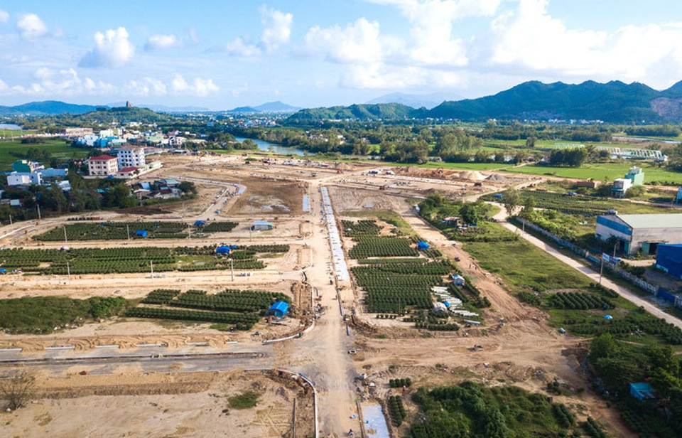 Ôm bao tải tiền vào Đà Nẵng đánh lớn, ai ngờ sụt hố gánh nợ - 1 Ôm bao tải tiền vào Đà Nẵng đánh lớn, ai ngờ sụt hố gánh nợ - 1