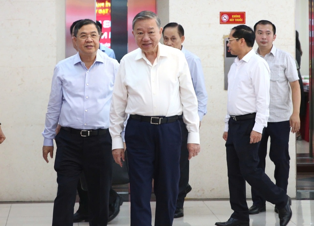 Tổng Bí thư: “Không có chuyển đổi số, chính quyền 2 cấp không thể vận hành - 2 Tổng Bí thư: “Không có chuyển đổi số, chính quyền 2 cấp không thể vận hành - 2
