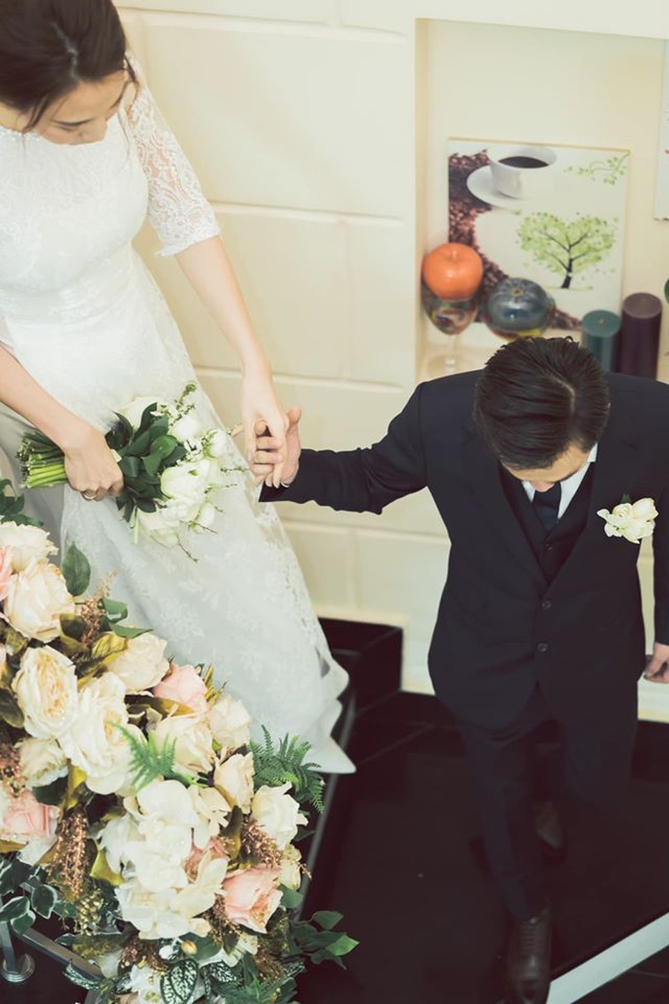 Cường Đôla và bà xã Trang Đàm sở hữu biệt thự triệu đô với gara để siêu xe - 9 Cường Đôla và bà xã Trang Đàm sở hữu biệt thự triệu đô với gara để siêu xe - 9