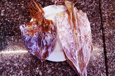 Sự thực về mực khô làm từ nhựa và keo dán xuất hiện tại Hà Nội 