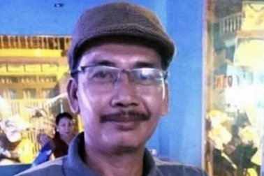 Truy tìm nghi can đâm chết người ngay tại nhà