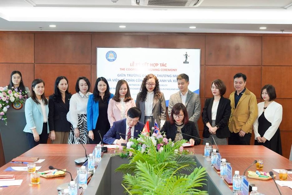 ICAEW và Trường Đại học Thương mại tiếp tục hợp tác nâng cao chất lượng đào tạo - 1 ICAEW và Trường Đại học Thương mại tiếp tục hợp tác nâng cao chất lượng đào tạo - 1