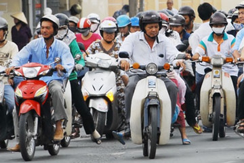 Bắt chứng minh “xe chính chủ” là vô lý