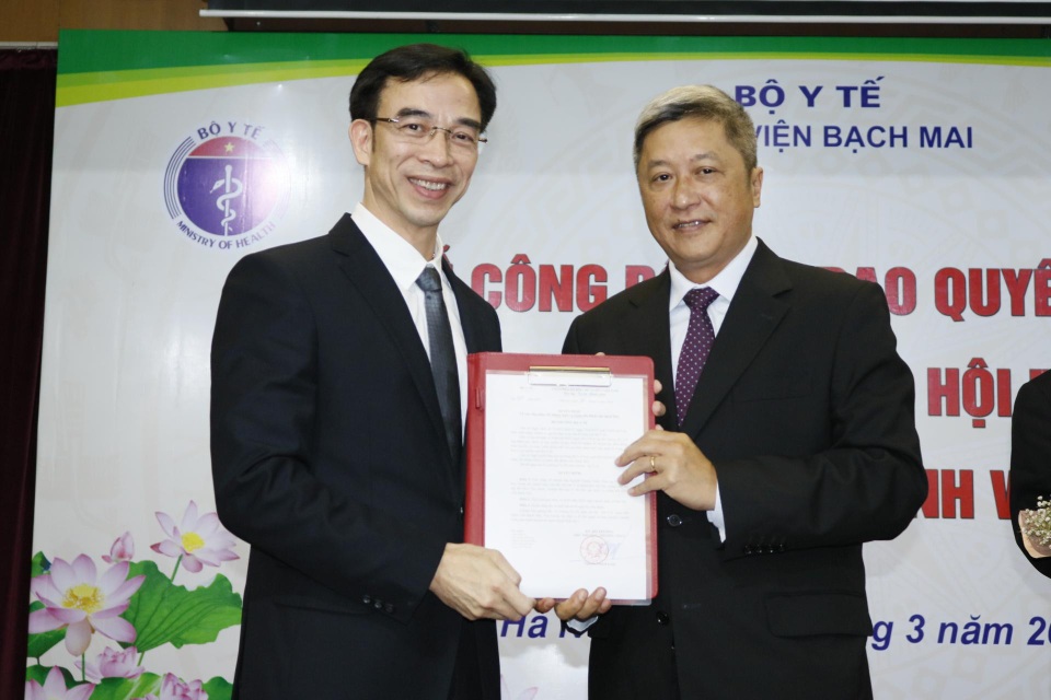 Bệnh viện hạng đặc biệt lớn nhất Việt Nam có giám đốc mới - 1 Bệnh viện hạng đặc biệt lớn nhất Việt Nam có giám đốc mới - 1