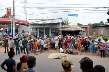Vụ 2 mẹ con thương vong nghi bị công an đạp ngã: Bộ CA yêu cầu xác minh