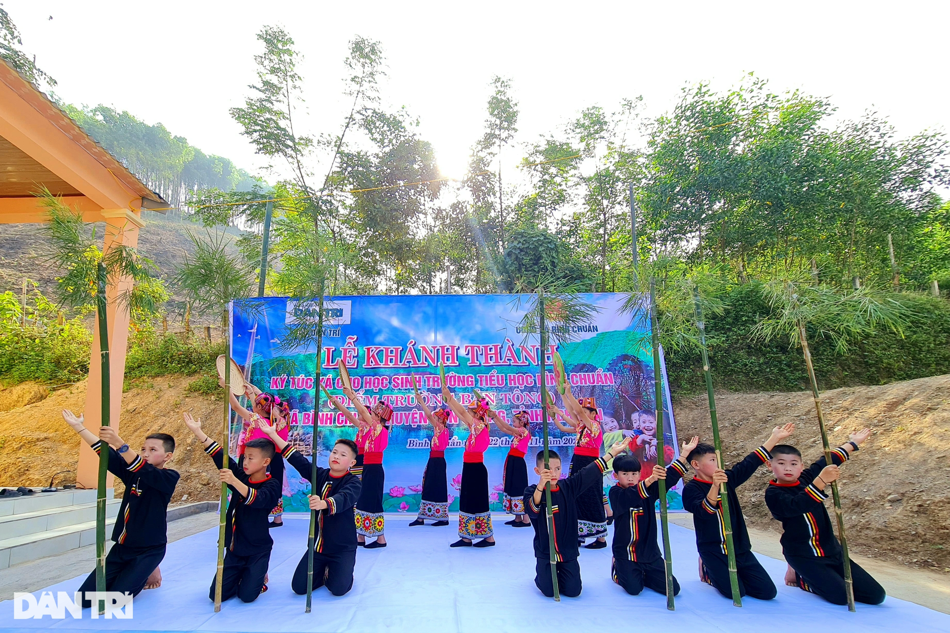 Khánh thành công trình ký túc xá tại huyện biên giới Nghệ An - 3 Khánh thành công trình ký túc xá tại huyện biên giới Nghệ An - 3