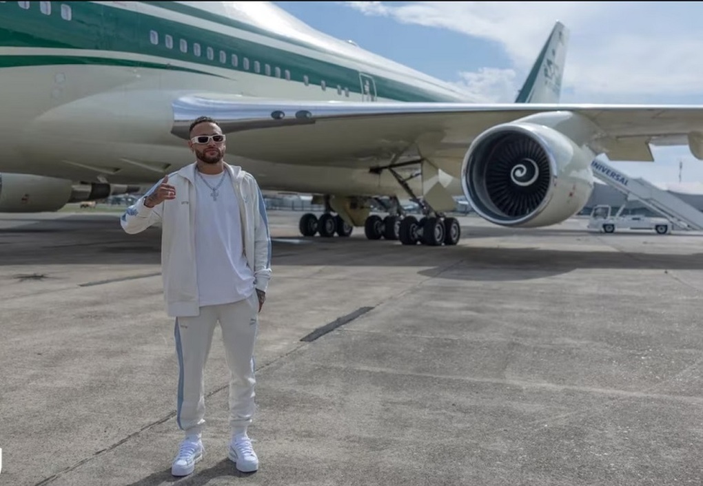 Neymar tạo ra hiệu ứng cực lớn, giúp CLB Saudi Arabia đếm tiền mỏi tay - 1 Neymar tạo ra hiệu ứng cực lớn, giúp CLB Saudi Arabia đếm tiền mỏi tay - 1