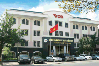 Bổ nhiệm Thống đốc Lê Minh Hưng làm Chủ tịch Ngân hàng Chính sách xã hội