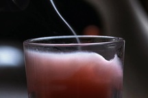 Sáp thơm gây ô nhiễm không khí ngang với động cơ ô tô