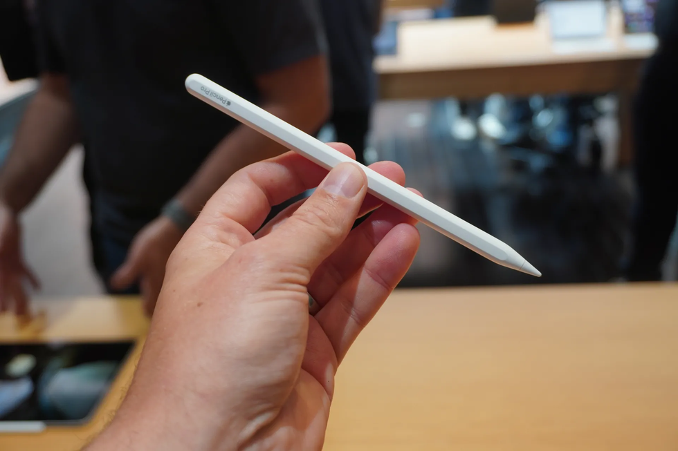 Apple ra mắt iPad Pro với chip M4 hoàn toàn mới, tập trung các tính năng AI - 4 Apple ra mắt iPad Pro với chip M4 hoàn toàn mới, tập trung các tính năng AI - 4