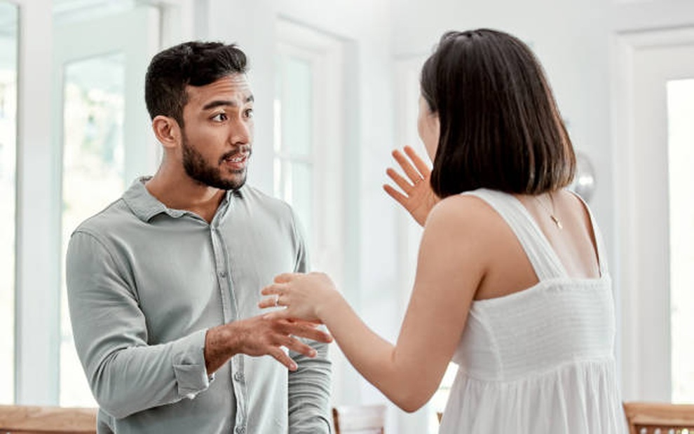 Tôi nhiều phen muối mặt vì vợ ăn mặc quá cẩu thả - 1 Tôi nhiều phen muối mặt vì vợ ăn mặc quá cẩu thả - 1