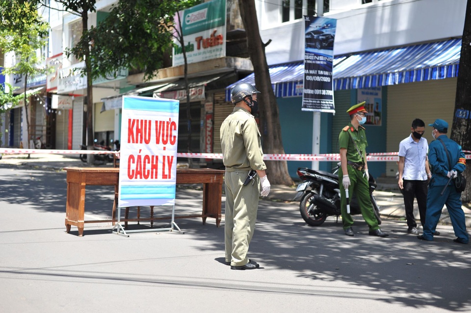 Hai ca nghi mắc Covid-19, đề nghị phong tỏa nhiều khu vực TP Buôn Ma Thuột - 2 Hai ca nghi mắc Covid-19, đề nghị phong tỏa nhiều khu vực TP Buôn Ma Thuột - 2