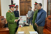 Giám đốc doanh nghiệp mua bán hóa đơn trái phép, thu lợi bất chính tiền tỷ