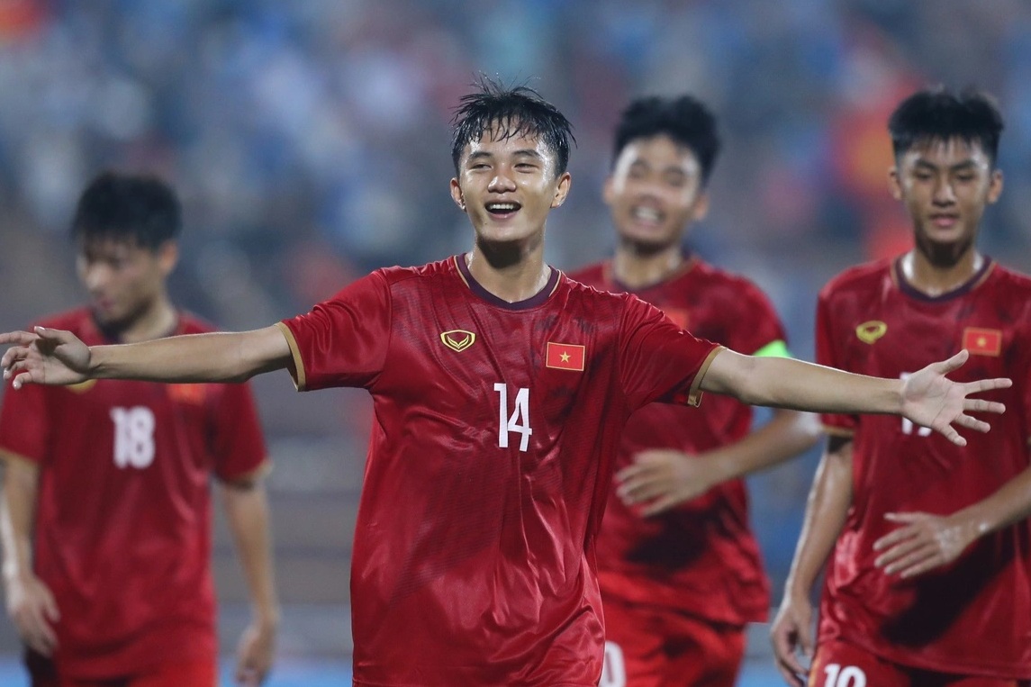 インドネシアの新聞は、U17ベトナムが早期敗退し、ワールドカップに出場できないと予測している - 1 Báo Indonesia dự đoán U17 Việt Nam bị loại sớm, không thể dự World Cup - 1