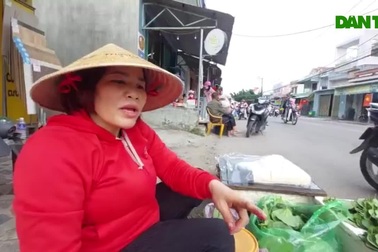 Chen chân đi phiên chợ chỉ họp duy nhất ngày mùng 1 Tết ở Bình Định