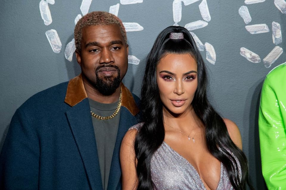 Kanye West cắt đứt liên hệ với Kim Kardashian - 5 Kanye West cắt đứt liên hệ với Kim Kardashian - 5