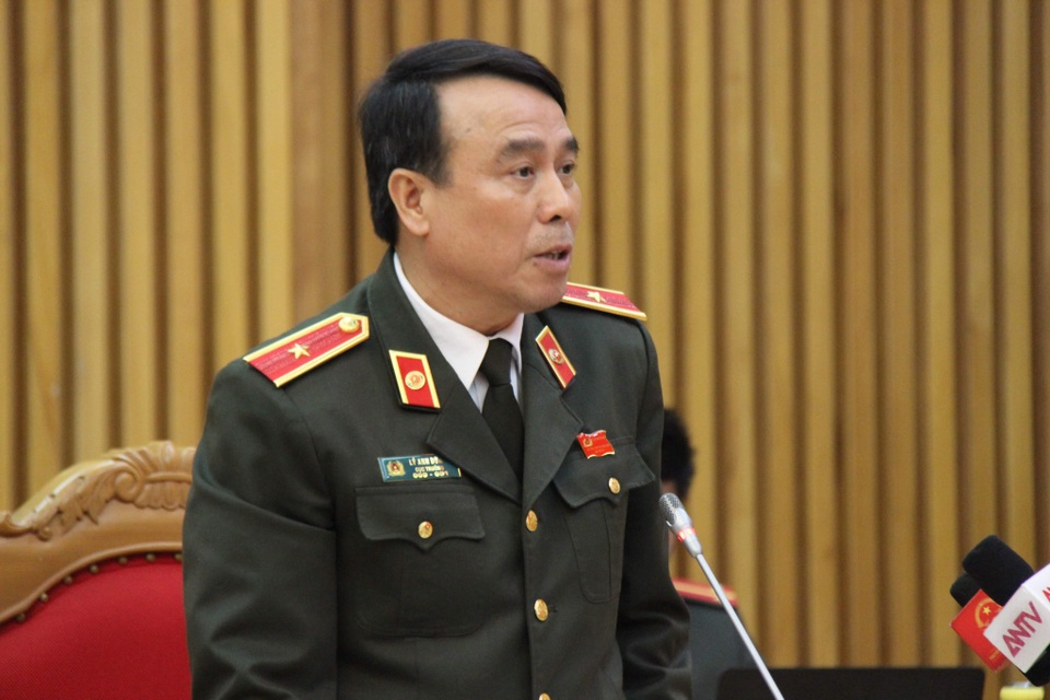 Bộ Công an thông tin về đường dây đưa 22 người Việt sang châu Âu trái phép - 1 Bộ Công an thông tin về đường dây đưa 22 người Việt sang châu Âu trái phép - 1