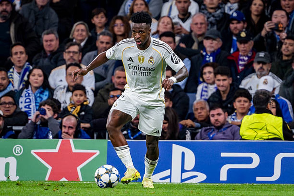 HLV Alonso điềm tĩnh trước áp lực, Pep Guardiola khen ngợi học trò - 2 HLV Alonso điềm tĩnh trước áp lực, Pep Guardiola khen ngợi học trò - 2