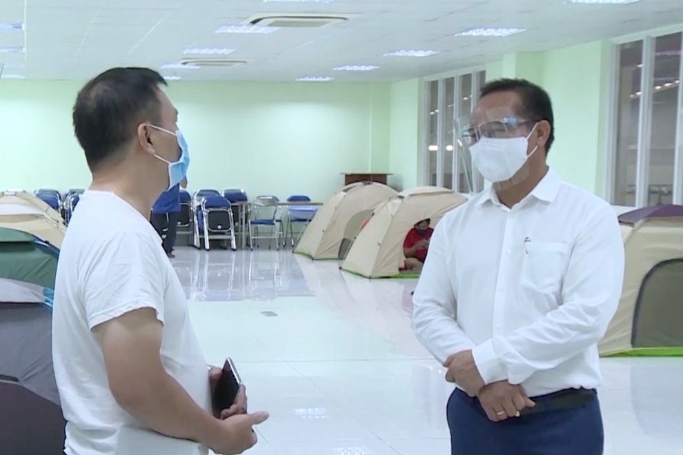 Nhiều doanh nghiệp chưa đủ tiêu chuẩn 3 tại chỗ phải ngưng hoạt động - 2 Nhiều doanh nghiệp chưa đủ tiêu chuẩn 3 tại chỗ phải ngưng hoạt động - 2