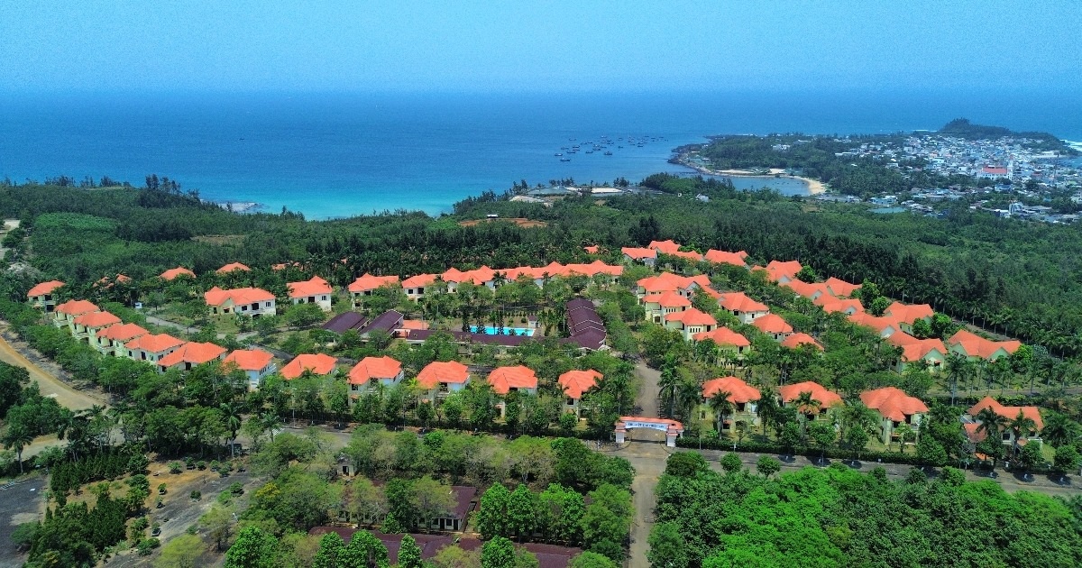 View - Khu biệt thự triệu USD hoang vắng bên bờ biển Quảng Ngãi | Báo Dân trí