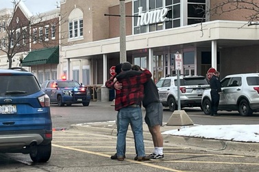 Nổ súng tại trường trung học Mỹ: 3 học sinh thiệt mạng, 8 người bị thương