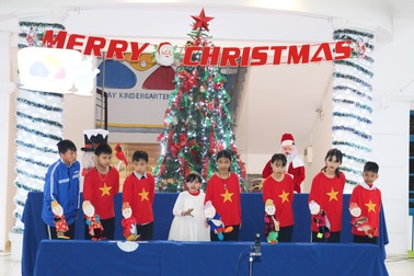 Giáng sinh đặc biệt của những đứa trẻ “đặc biệt”