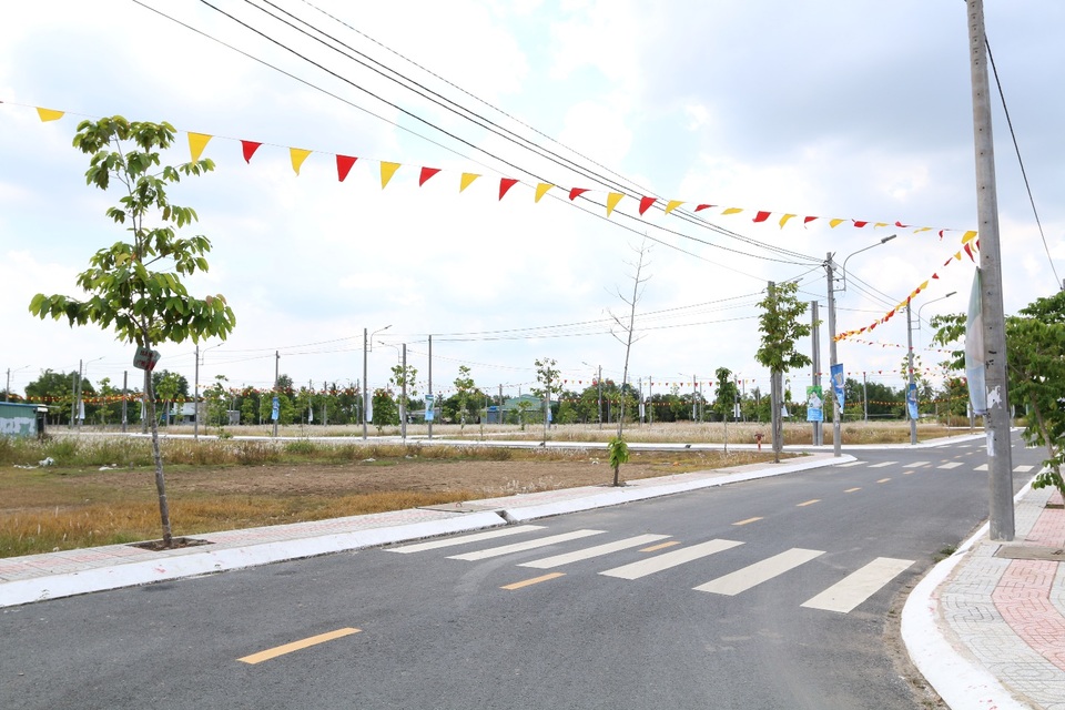 Nhà đầu tư chuyển hướng sang khu dân cư cạnh khu công nghiệp - 2 Nhà đầu tư chuyển hướng sang khu dân cư cạnh khu công nghiệp - 2