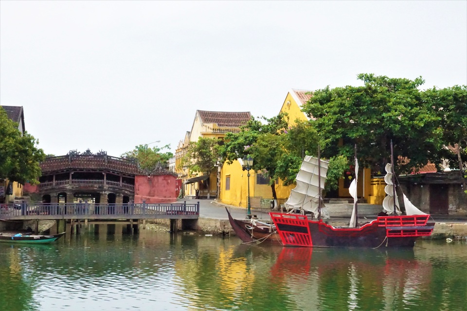 Ám ảnh Covid-19, phố cổ Hội An vắng lặng như tờ - 6 Ám ảnh Covid-19, phố cổ Hội An vắng lặng như tờ - 6