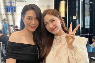 Hòa Minzy bức xúc: "Chị Mỹ Tâm là huyền thoại, không thể nào so sánh"