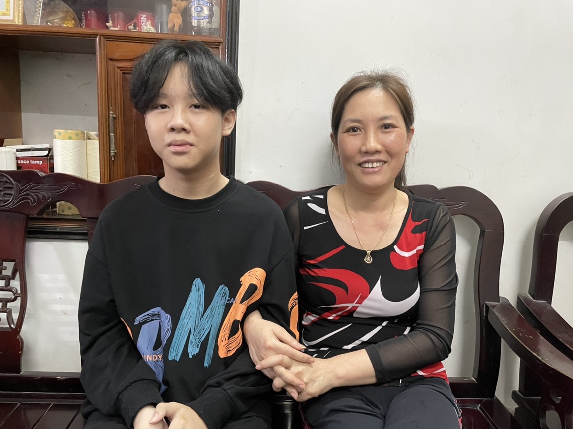 Cậu bé ghép tim nhỏ tuổi nhất Việt Nam: Sự hồi sinh từ bạn đọc Dân trí - 4 Cậu bé ghép tim nhỏ tuổi nhất Việt Nam: Sự hồi sinh từ bạn đọc Dân trí - 4