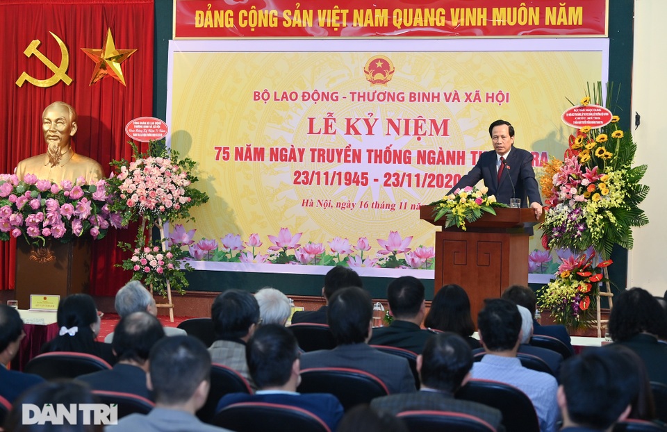 Bộ trưởng Đào Ngọc Dung giao nhiệm vụ tới Thanh tra Bộ LĐ-TBXH năm 2021 - 2 Bộ trưởng Đào Ngọc Dung giao nhiệm vụ tới Thanh tra Bộ LĐ-TBXH năm 2021 - 2