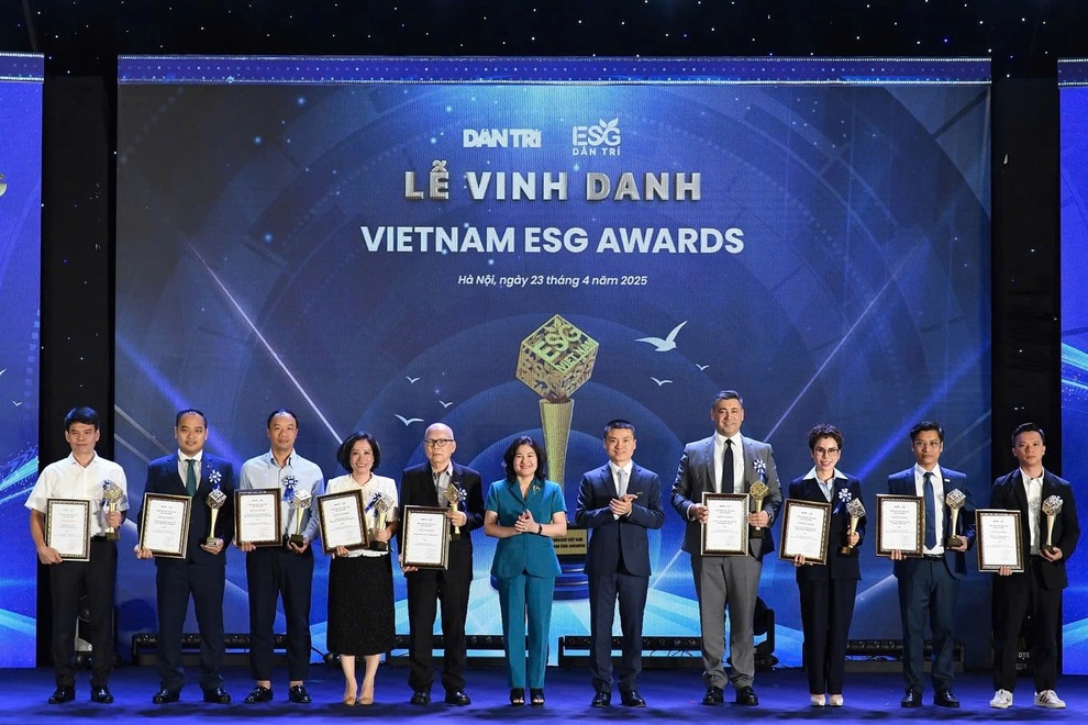 Vietnam ESG Awards và hành trình lan tỏa giá trị bền vững - 1 Vietnam ESG Awards và hành trình lan tỏa giá trị bền vững - 1