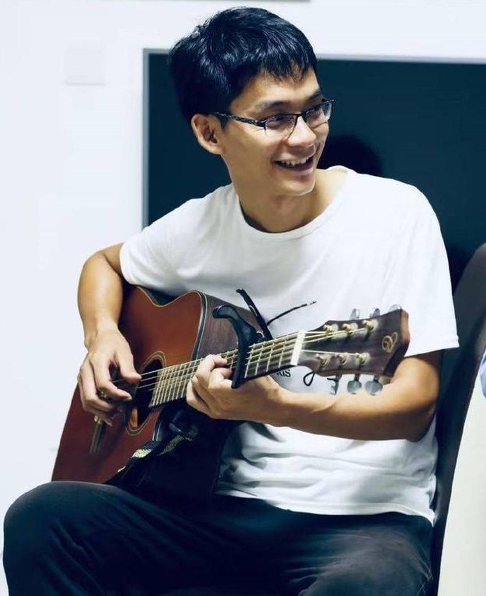 Sau 16 lần thi đại học, người đàn ông tỉnh ngộ ở tuổi 35 - 5 Sau 16 lần thi đại học, người đàn ông tỉnh ngộ ở tuổi 35 - 5