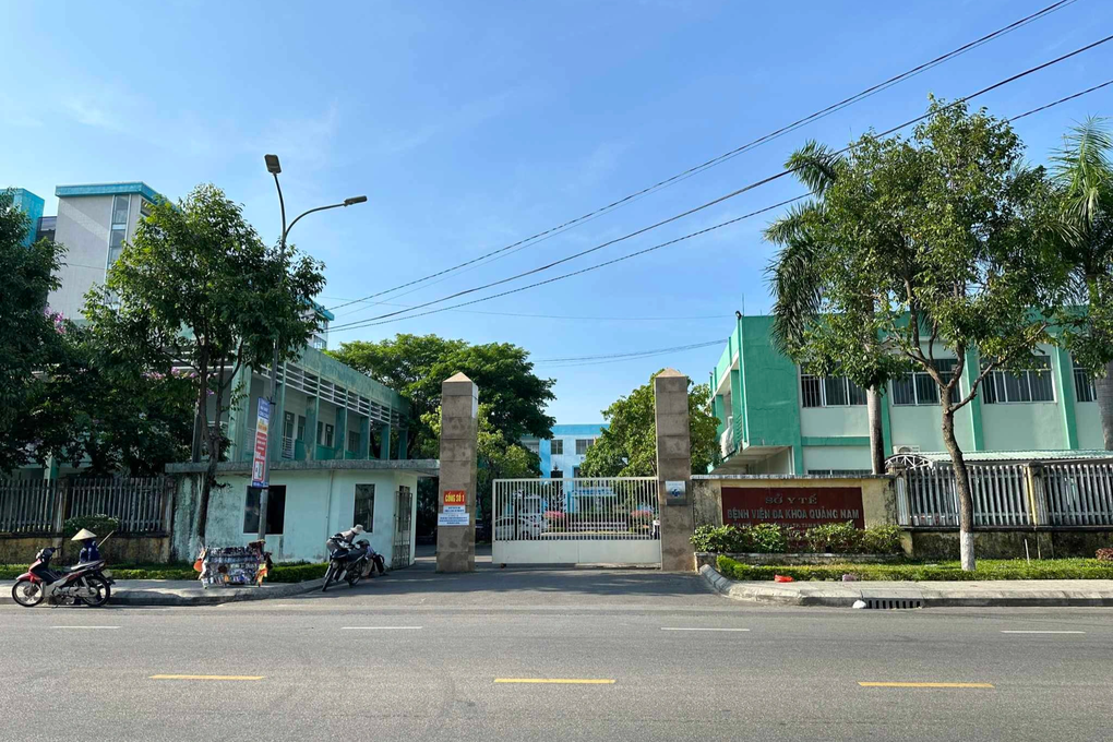 Vụ chẩn đoán u bên phải, mổ bên trái: Yêu cầu Sở Y tế Quảng Nam báo cáo - 1 Vụ chẩn đoán u bên phải, mổ bên trái: Yêu cầu Sở Y tế Quảng Nam báo cáo - 1