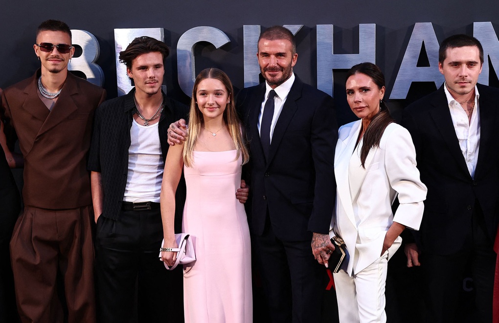Tài sản của vợ chồng Beckham đạt hơn 17.000 tỷ đồng, giàu thứ 2 nước Anh - 3 Tài sản của vợ chồng Beckham đạt hơn 17.000 tỷ đồng, giàu thứ 2 nước Anh - 3