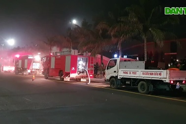 Cháy quán bar ngầm lớn nhất tỉnh Phú Yên
