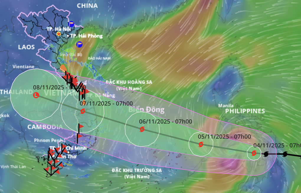 Dự báo rạng sáng mai bão Kalmaegi vào Biển Đông với cường độ cấp 13 - 1