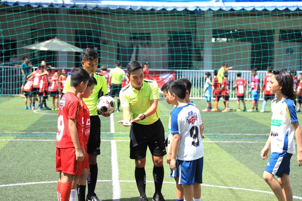 Khai mạc EQuest Champions Series 2025 khu vực phía Nam - 8 Khai mạc EQuest Champions Series 2025 khu vực phía Nam - 8