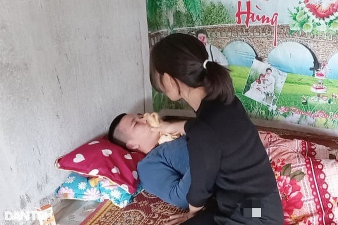 Ông bố trẻ bị vỡ mạch máu não cầu cứu được sống để nuôi 3 con thơ dại - 4 Ông bố trẻ bị vỡ mạch máu não cầu cứu được sống để nuôi 3 con thơ dại - 4