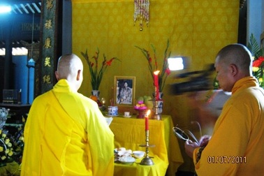 Làm lễ cầu siêu cho vợ vị vua Nguyễn cuối cùng