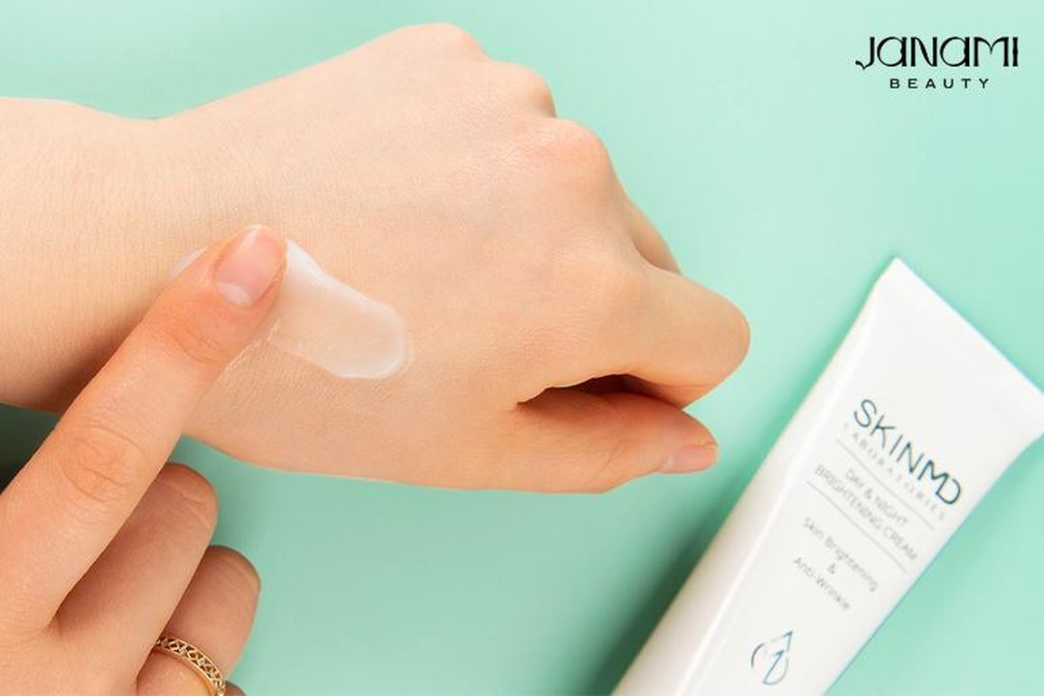 Hồi phục da sạm đen xỉn màu mùa hè với tinh túy thiên nhiên Jeju - 4 Hồi phục da sạm đen xỉn màu mùa hè với tinh túy thiên nhiên Jeju - 4